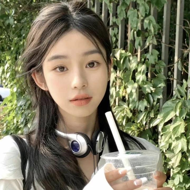 星二代酒吧消费天价，网友群嘲，长达一周引热议
